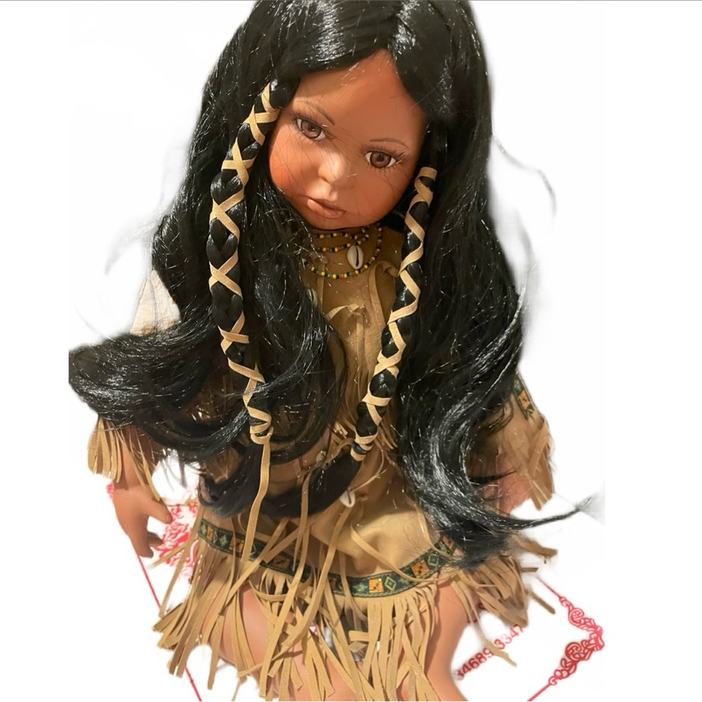 Fayzah Spanos Native American Precious Heirloom Doll. Vintage With Papoose View 2